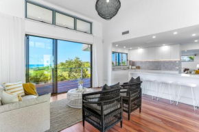 Ultimate beachfront escape, Sunrise Beach